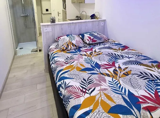 Port Nature 2 Castalie شقة